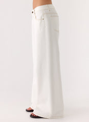 Neo Low Rise Wide Leg Jeans - Ivory